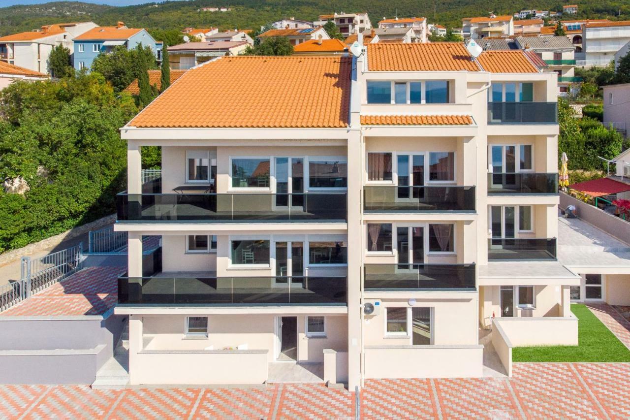 Villa Veronique Dramalj Esterno foto