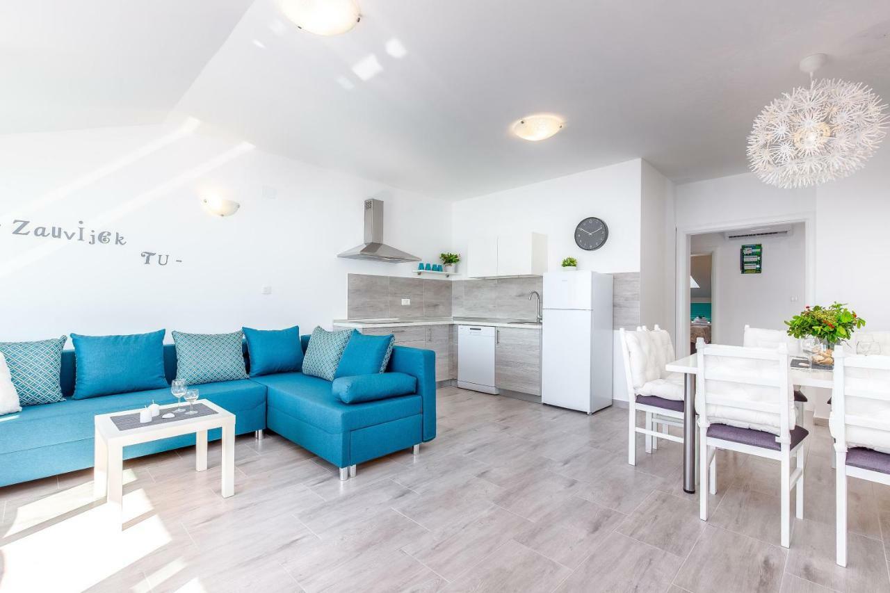 Villa Veronique Dramalj Esterno foto