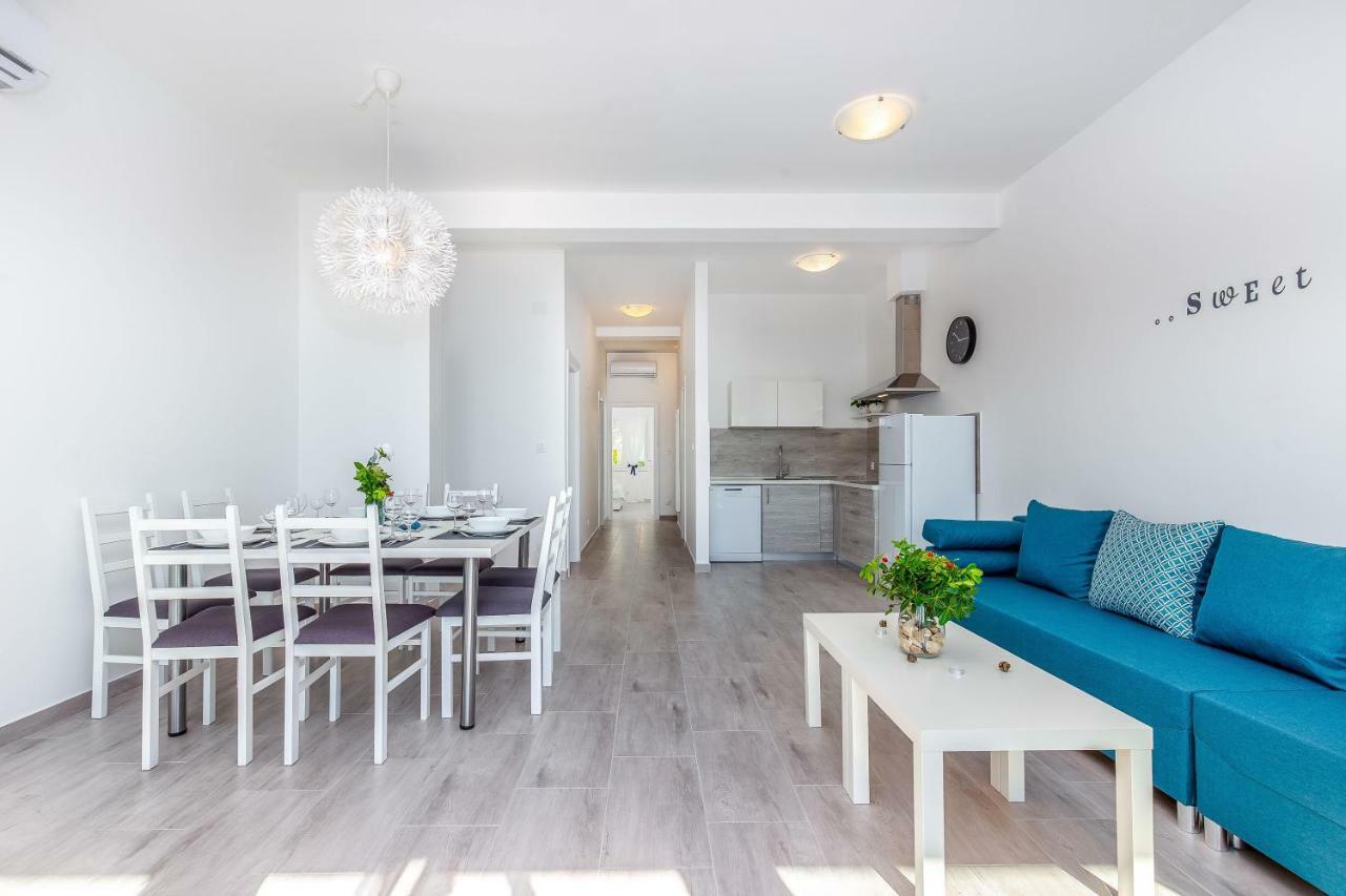 Villa Veronique Dramalj Esterno foto