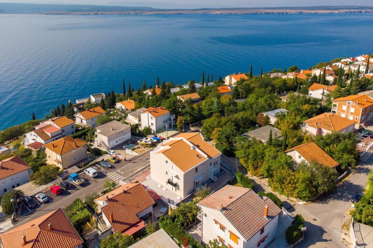 Villa Veronique Dramalj Esterno foto